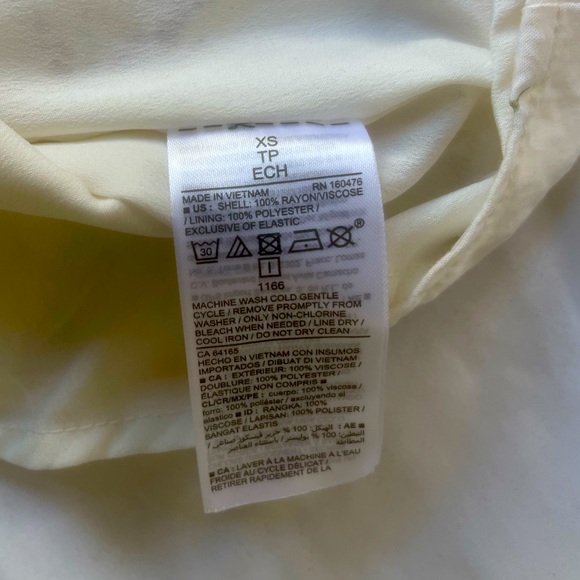 OLD NAVY FLORAL SHORT SLEEVE DRESS - Picture 4 of 5